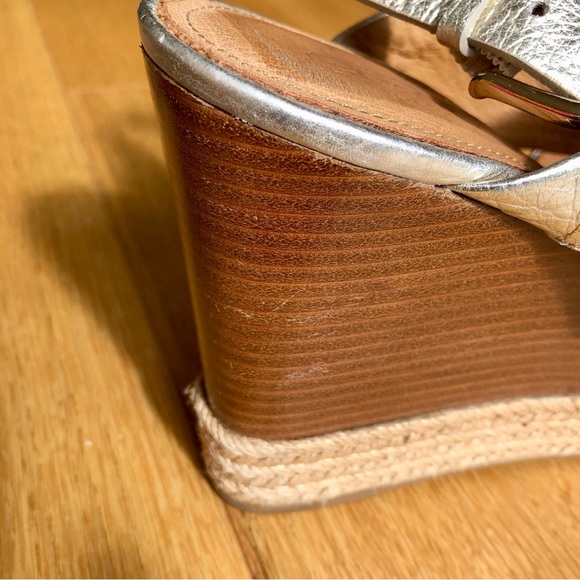 Coach monogram pale gold leather and canvas wedge heeled sandals - Picture 5 of 6